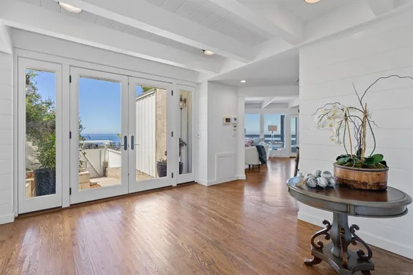 $4,925,000 | 1641 Crespo Drive, La Jolla, CA 92037