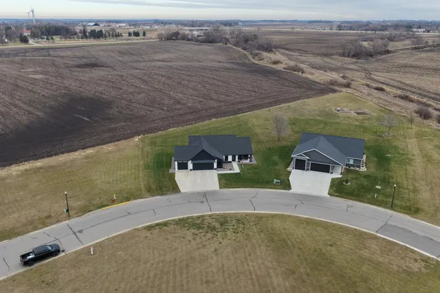 $465,000 | 1824 Shady Lane Northeast, Willmar, MN 56201