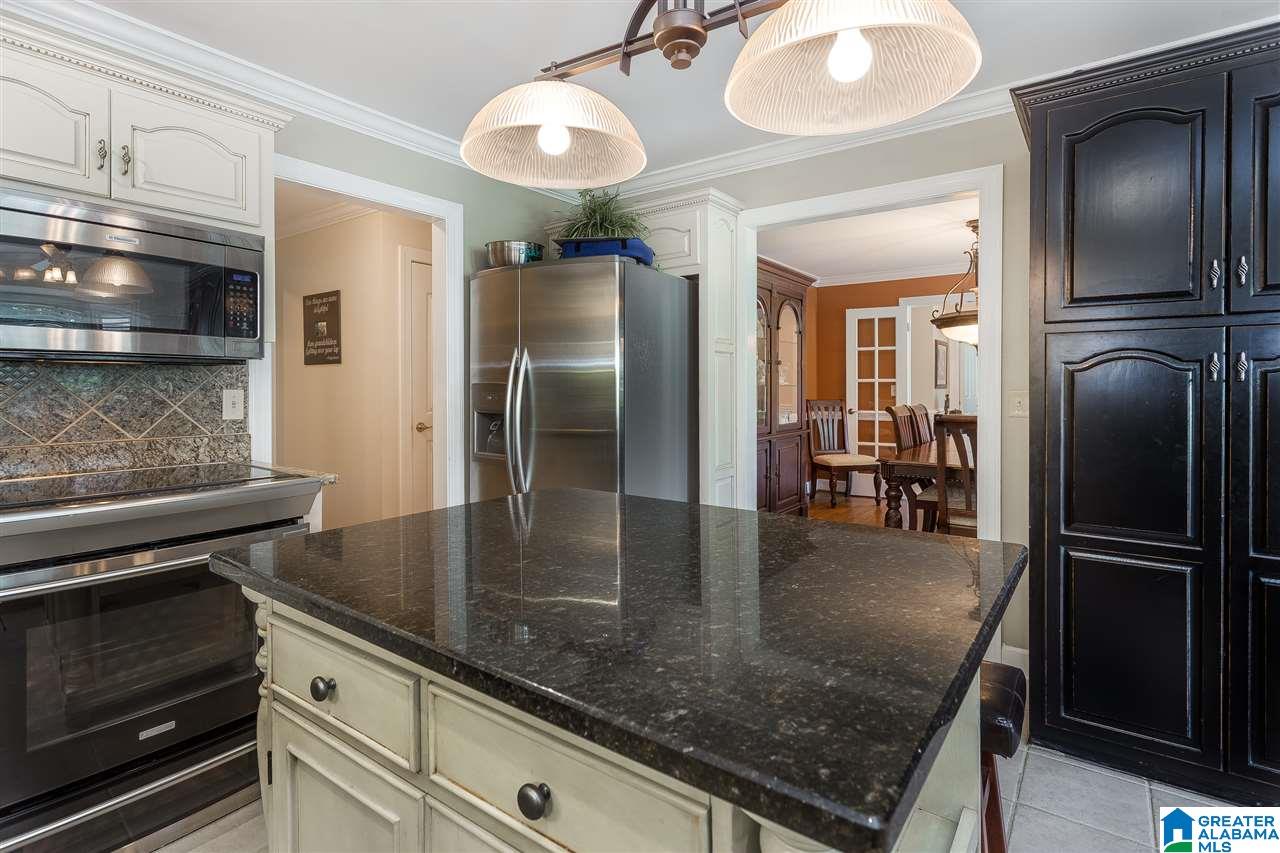 3006 Hunters Run Gardendale, AL 35071 - Photo 11 of 48