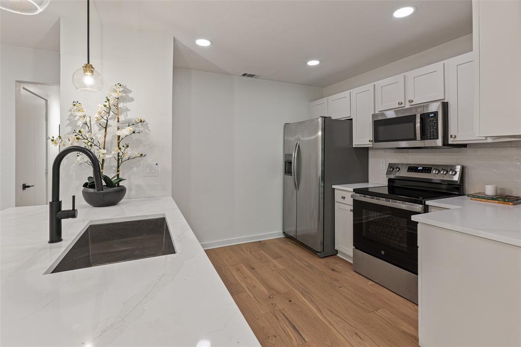 4777 Cedar Springs Road, Unit 3D Dallas, TX 75219 - Photo 20 of 29