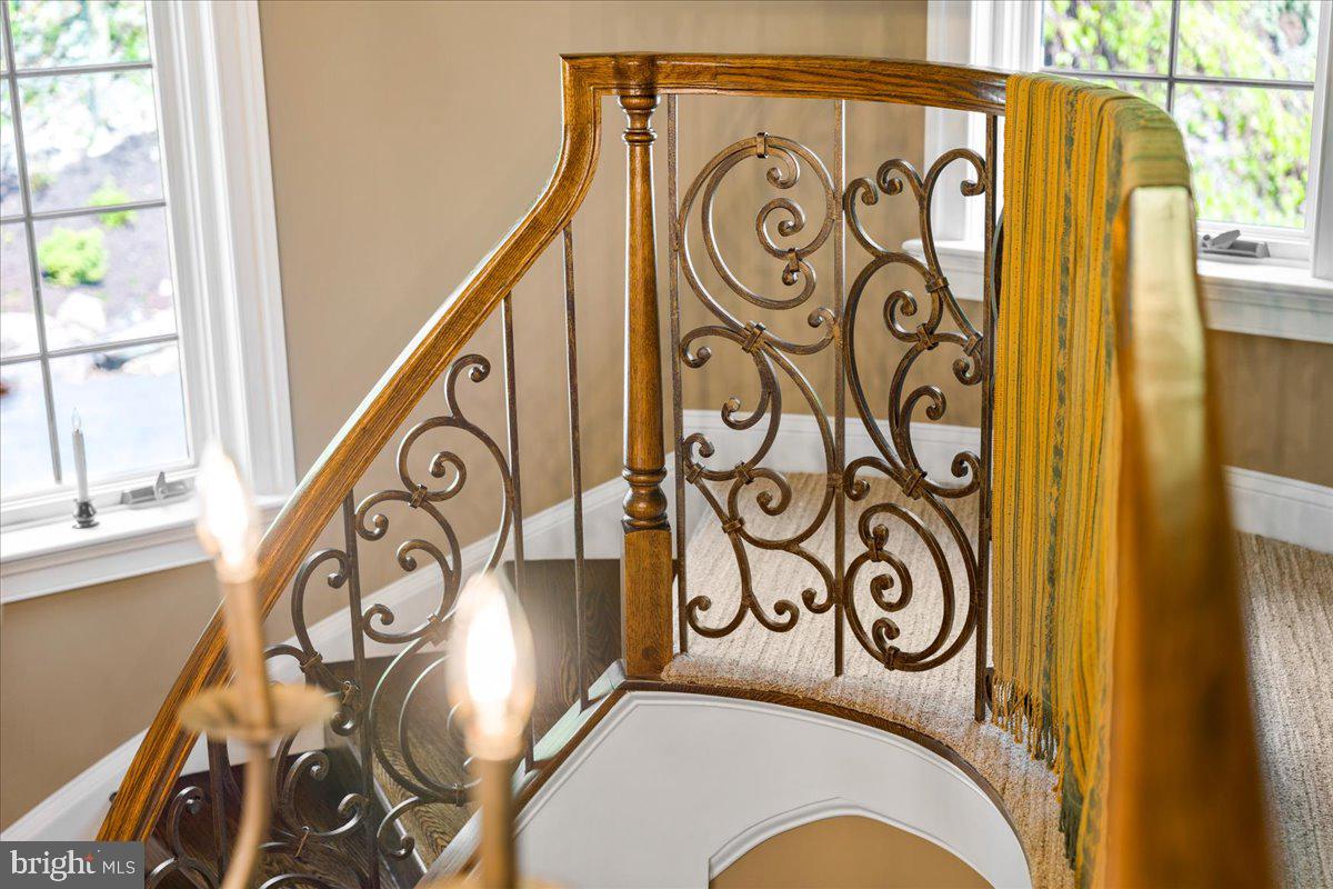 12565 Stone Crest Circle Waynesboro, PA 17268 - Photo 43 of 145 Winding staircase