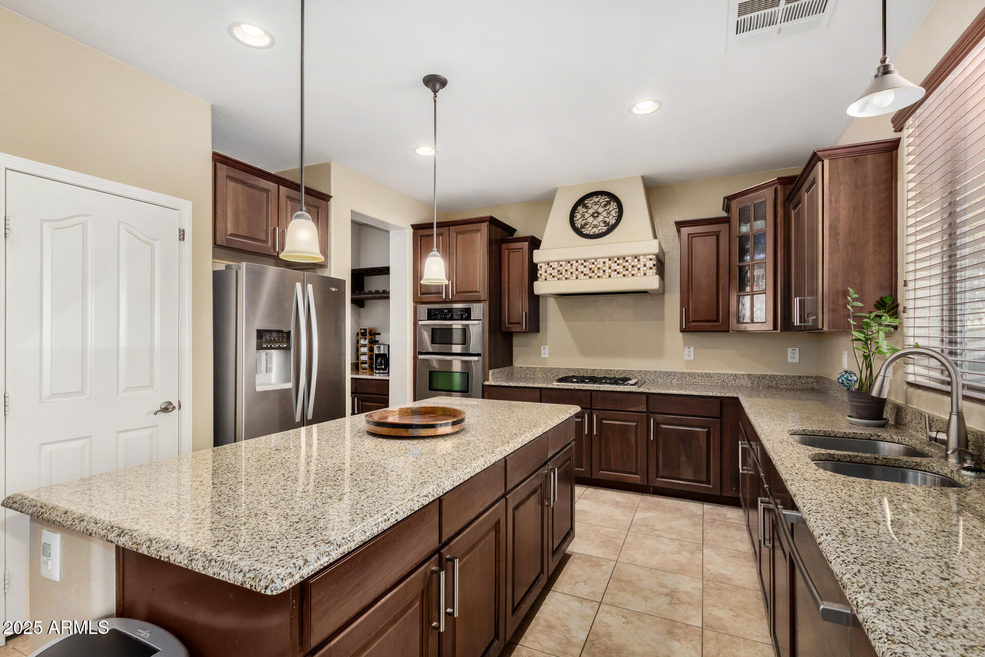 3246 East Ivanhoe Street Gilbert, AZ 85295 - Photo 14 of 46 Kitchen
