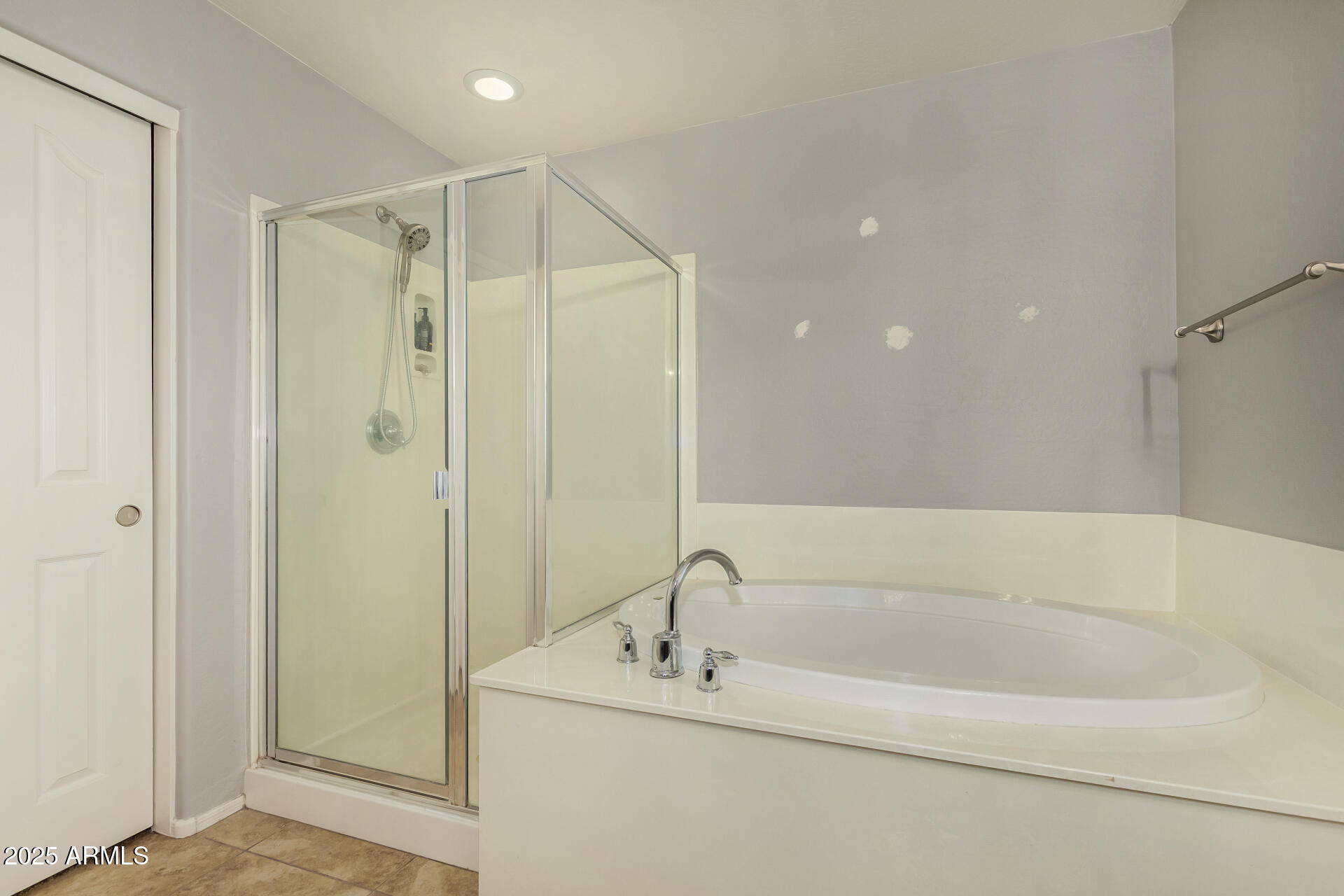 3246 East Ivanhoe Street Gilbert, AZ 85295 - Photo 22 of 46 Master bathroom