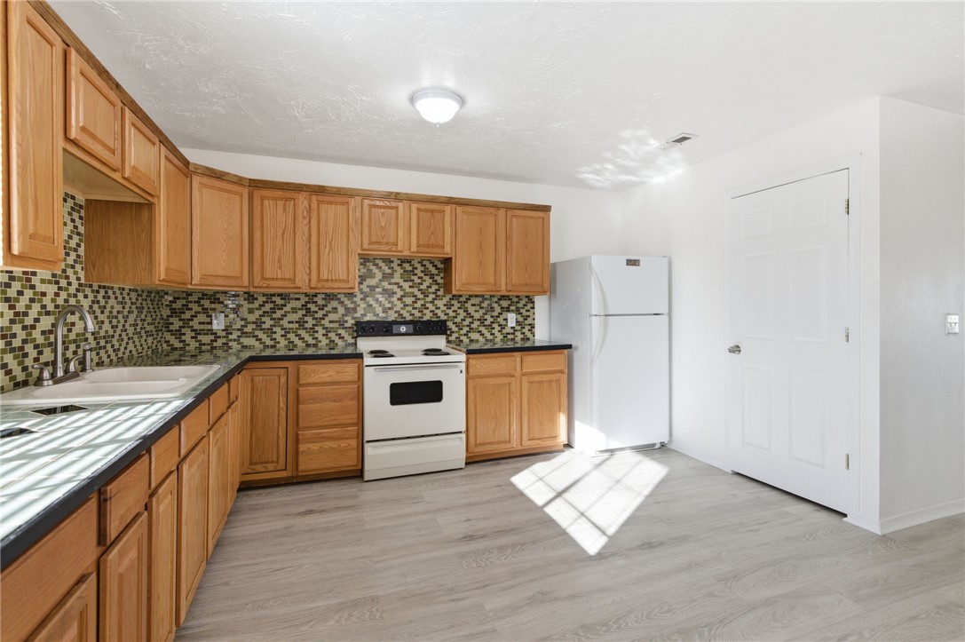 26151 Rainbow Road Meadview, AZ 86444 - Photo 10 of 46 Large pantry in the kitchen, too