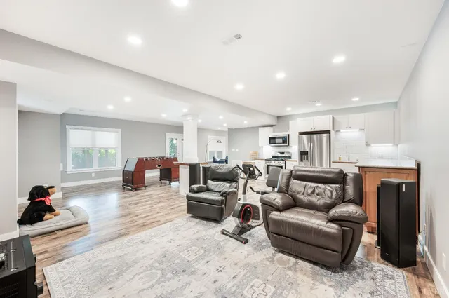 $979,000 | 1420 West Crossing Drive, Forest, VA 24551