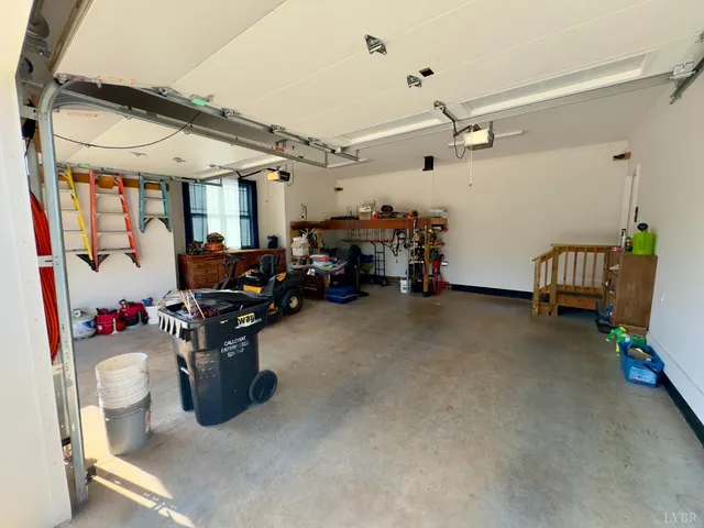 $979,000 | 1420 West Crossing Drive, Forest, VA 24551