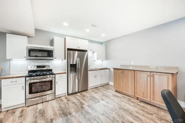 $979,000 | 1420 West Crossing Drive, Forest, VA 24551