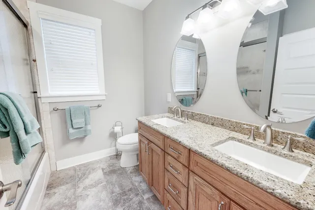 $979,000 | 1420 West Crossing Drive, Forest, VA 24551