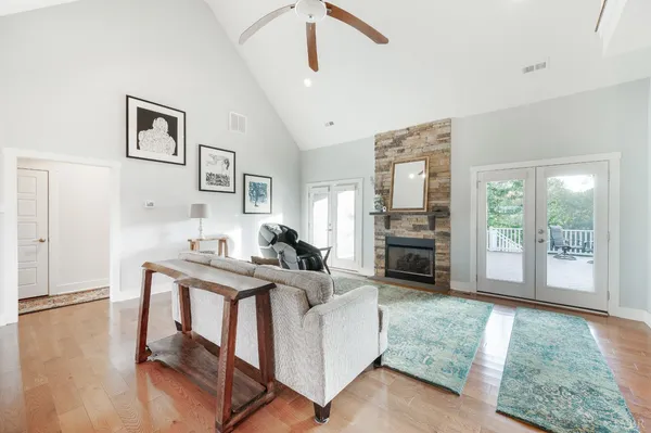 $979,000 | 1420 West Crossing Drive, Forest, VA 24551