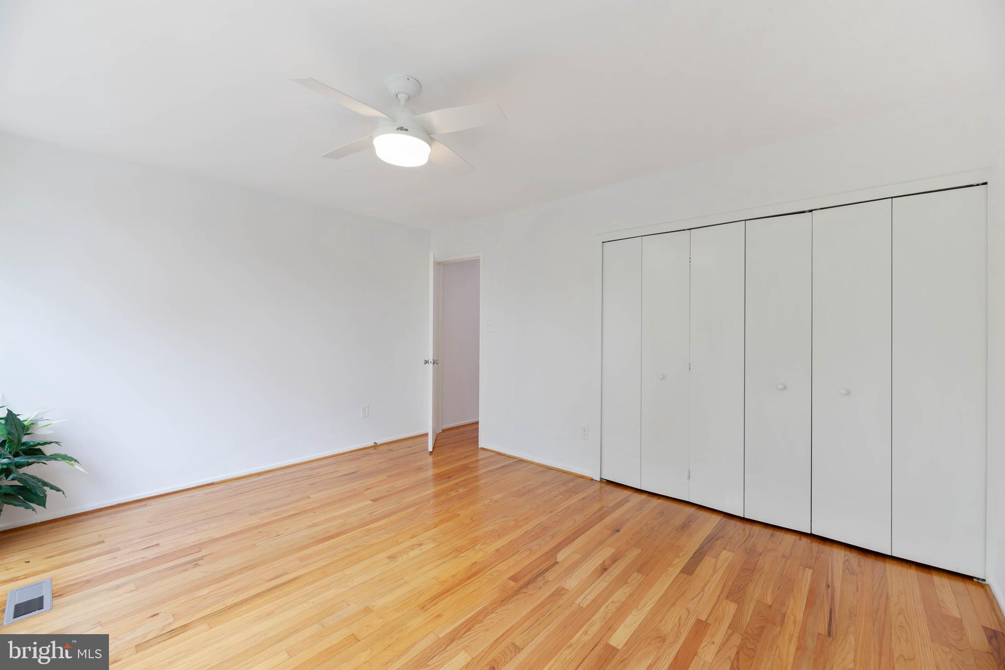 11520 Hickory Cluster Reston, VA 20190 - Photo 19 of 34 1st Bedroom: another wall of closets