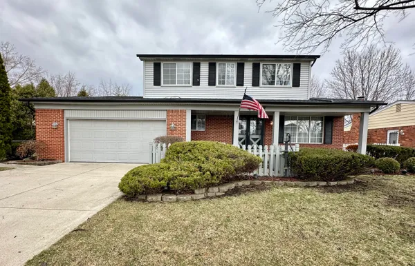$385,000 | 44652 Nantucket Drive, Canton, MI 48187