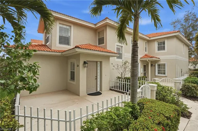 $429,000 | 7680 Oleander Gate Drive, Unit J202, Naples, FL 34109