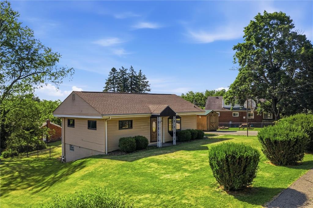 41 R Kenridge Drive McKees Rocks, PA 15136 - Photo 47 of 48 Gallery Image 47