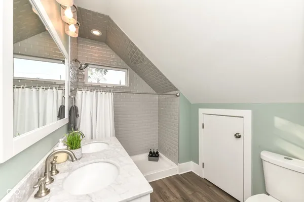 $1,800 | 1242 South Talbott Street, Indianapolis, IN 46225