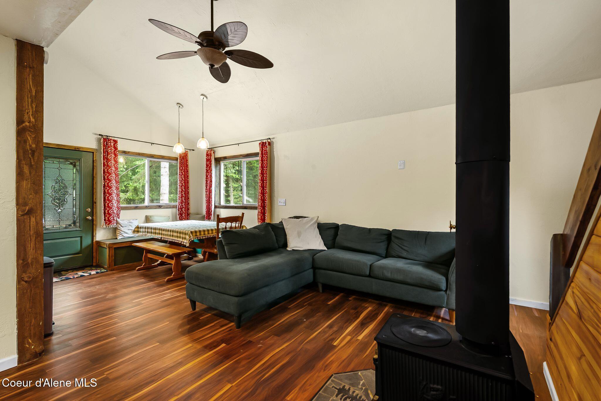 840 Artisan Way Sandpoint, ID 83864 - Photo 4 of 57 5_DSC04993