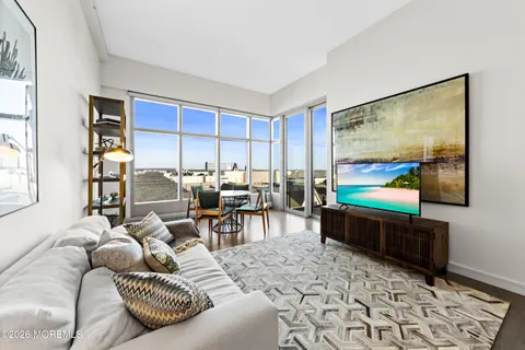 $7,300 | 20 Melrose Terrace, Unit 601, Long Branch, NJ 07740