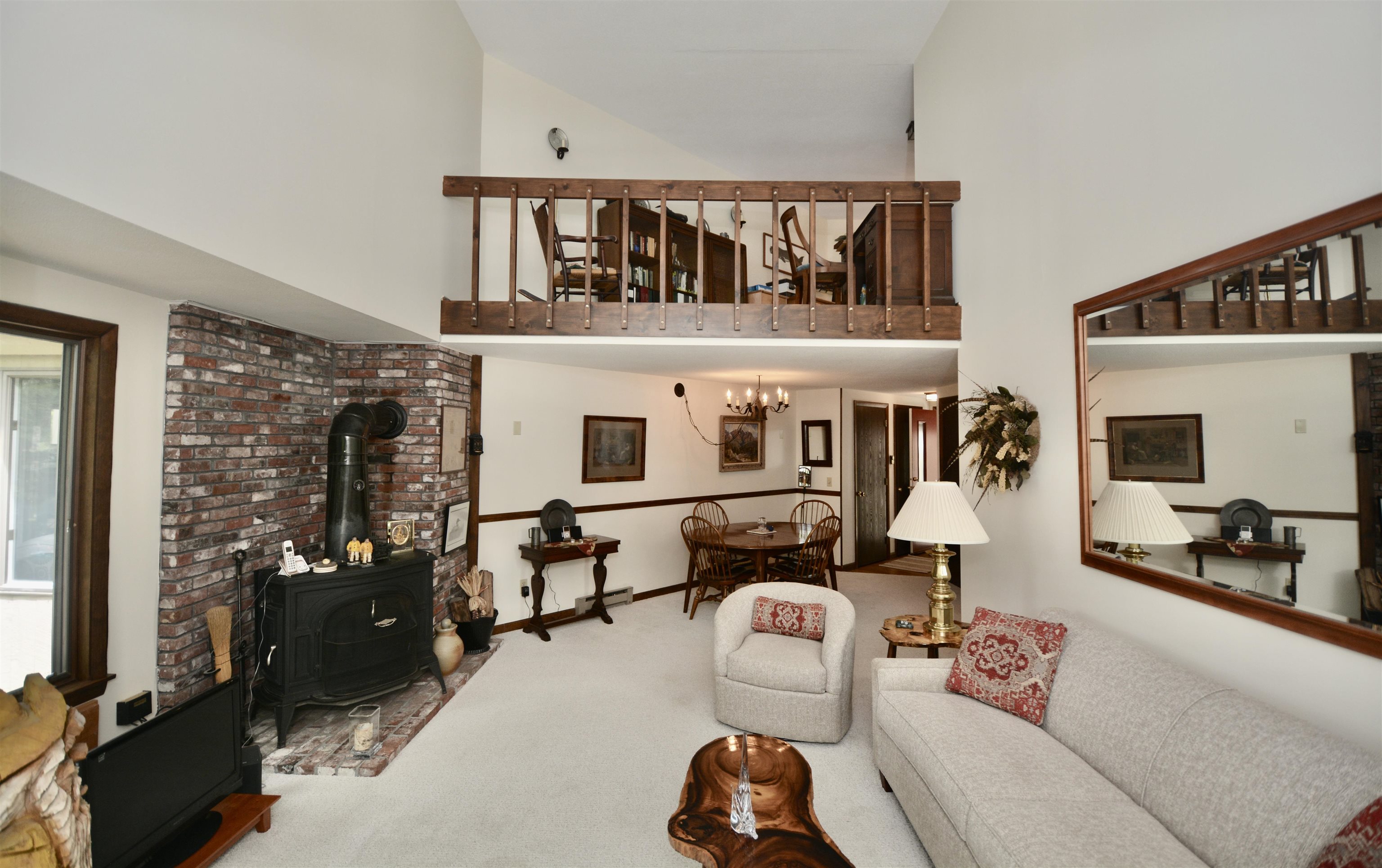 32 Pleasant Drive Grantham, NH 03753 - Photo 6 of 26