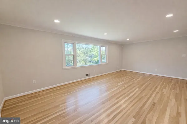 $5,800 | 6223 Loch Raven Drive, McLean, VA 22101