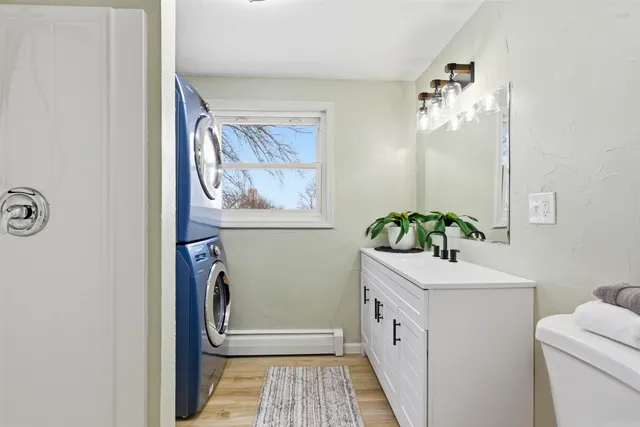 $399,900 | W3196 Creek View Lane, Appleton, WI 54915