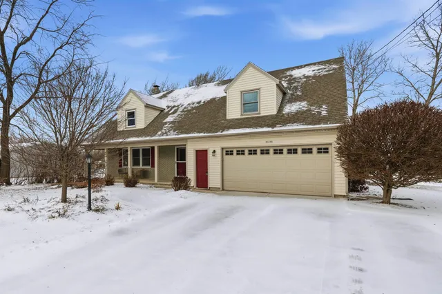 $399,900 | W3196 Creek View Lane, Appleton, WI 54915
