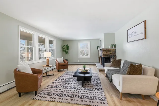 $399,900 | W3196 Creek View Lane, Appleton, WI 54915