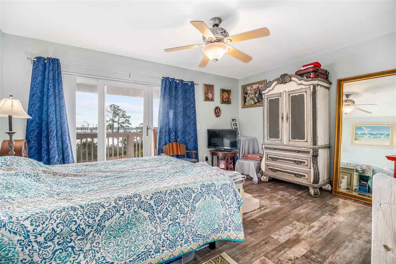 16034 Innerarity Point Road Pensacola, FL 32507 - Photo 13 of 31