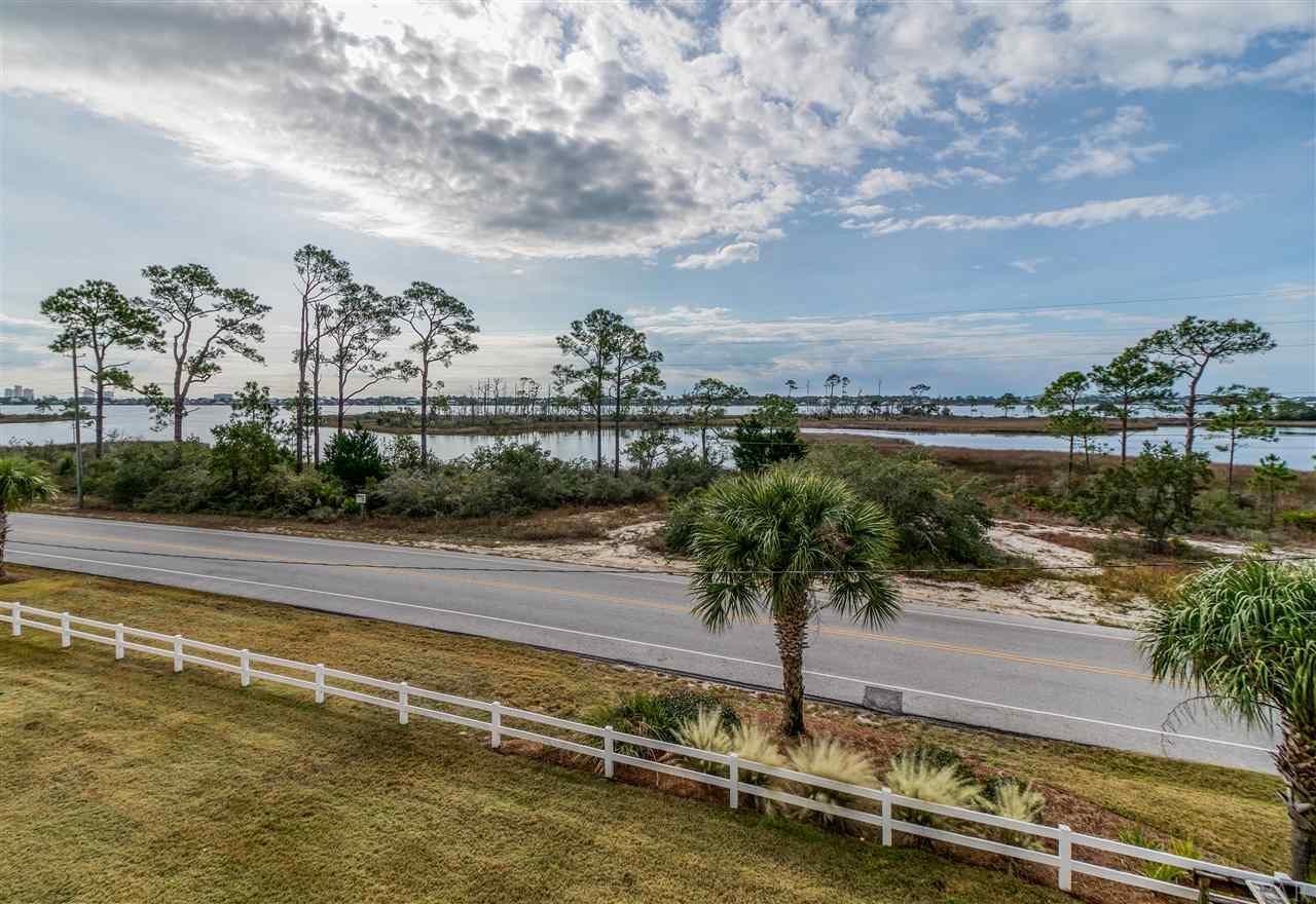 16034 Innerarity Point Road Pensacola, FL 32507 - Photo 18 of 31