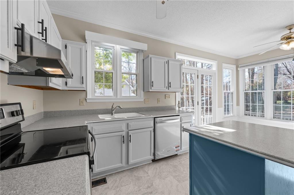 5217 Southwind Road Greensboro, NC 27455 - Photo 15 of 45 Gallery Image 15