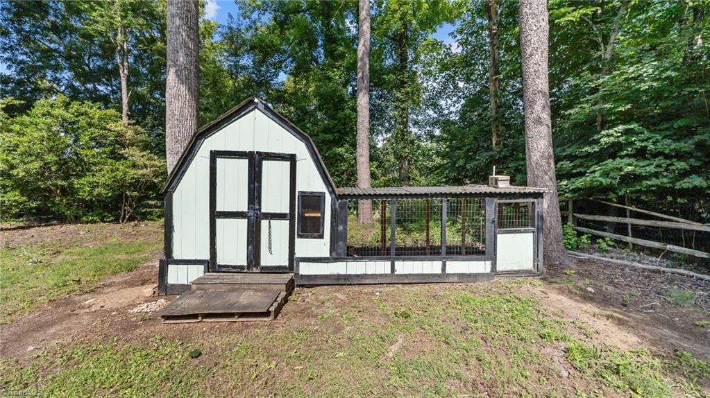 5217 Southwind Road Greensboro, NC 27455 - Photo 38 of 45 Gallery Image 38