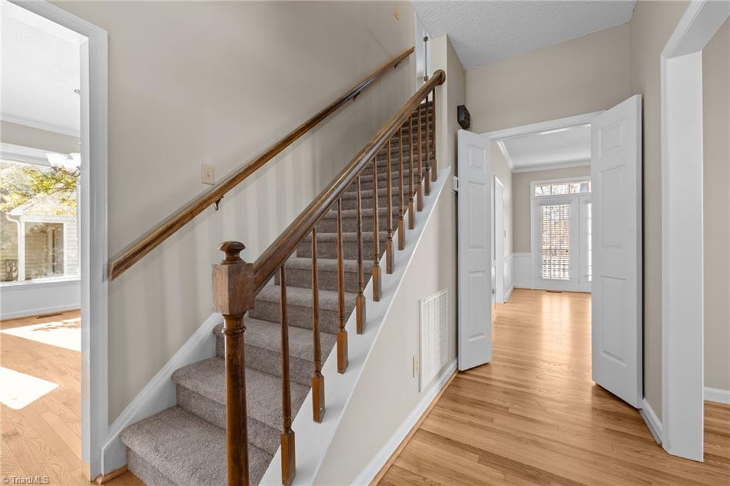 5217 Southwind Road Greensboro, NC 27455 - Photo 6 of 45 Gallery Image 6
