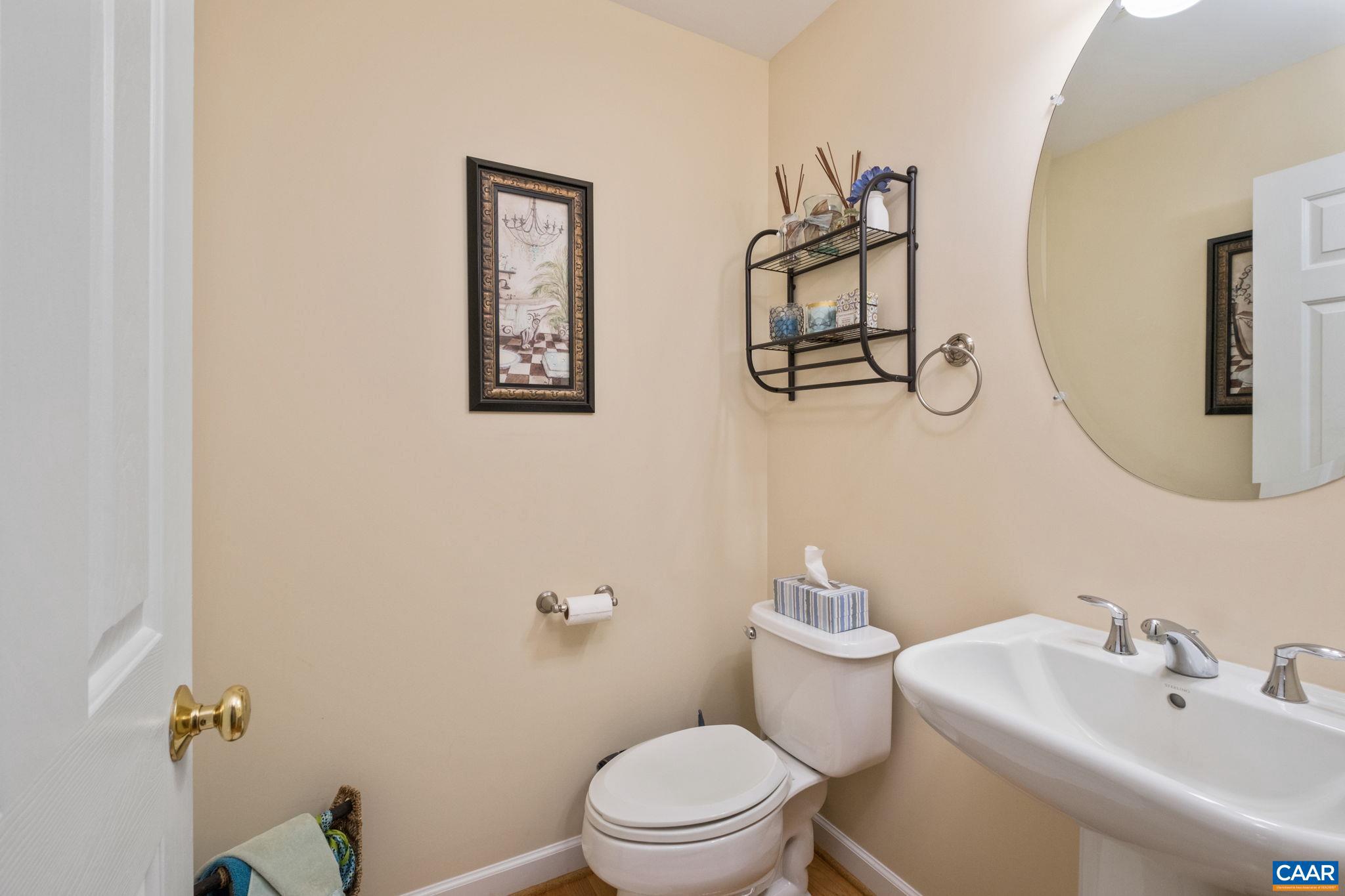 35 Piney Loop Zion Crossroads, VA 22942 - Photo 12 of 36