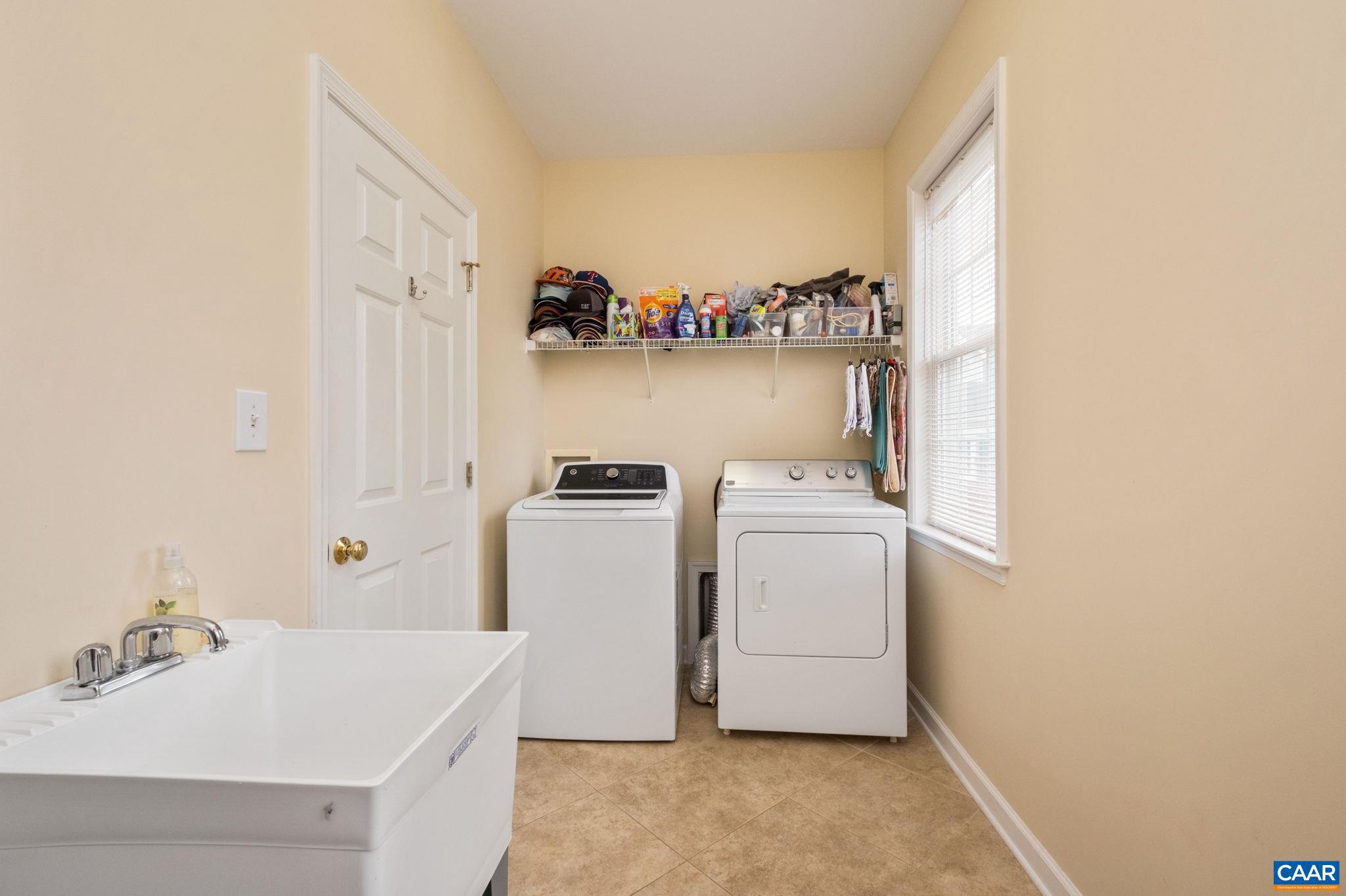 35 Piney Loop Zion Crossroads, VA 22942 - Photo 17 of 36