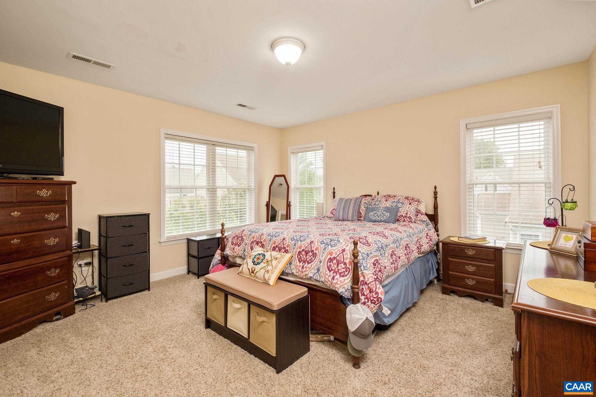 35 Piney Loop Zion Crossroads, VA 22942 - Photo 18 of 36