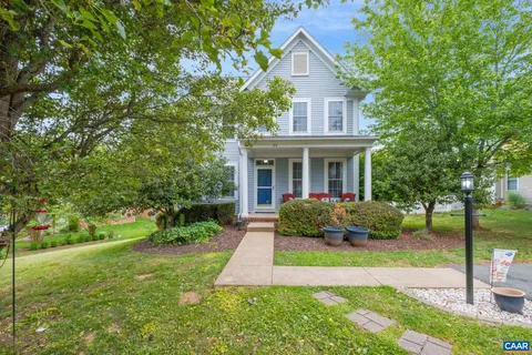 $500,000 | 35 Piney Loop, Zion Crossroads, VA 22942