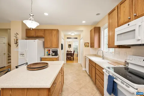 $500,000 | 35 Piney Loop, Zion Crossroads, VA 22942