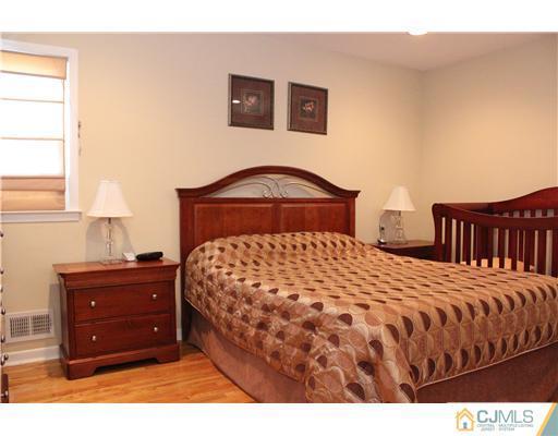 33 Rutgers Avenue Colonia, NJ 07067 - Photo 19 of 25 Gallery Image 19