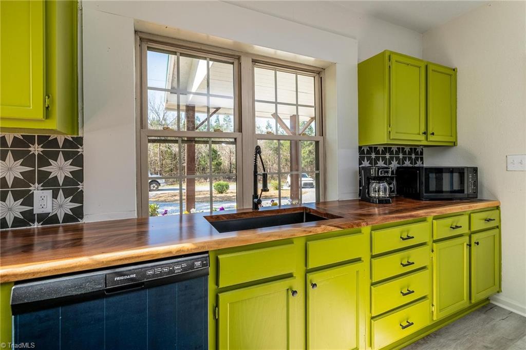 400 Glendale Road Lexington, NC 27292 - Photo 12 of 42