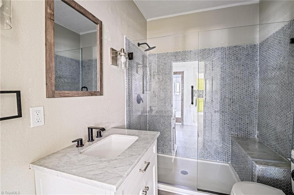 400 Glendale Road Lexington, NC 27292 - Photo 20 of 42