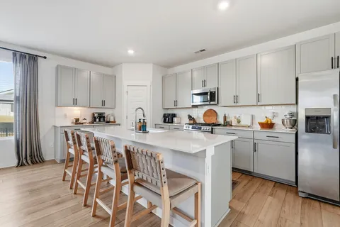 $499,900 | 2814 Sage Meadows Street, Columbia, TN 38401