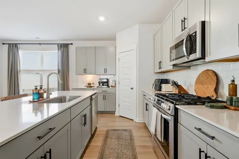 $499,900 | 2814 Sage Meadows Street, Columbia, TN 38401