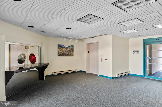 $2,600 | 6072 Main Street, Voorhees, NJ 08043