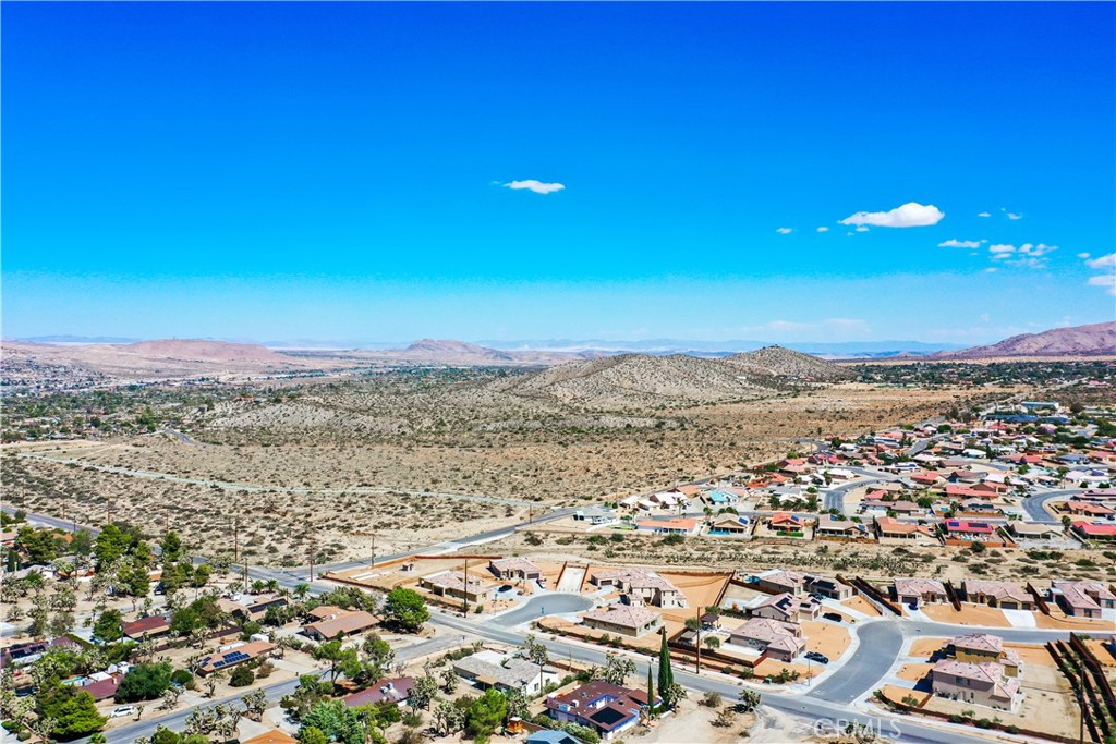 56800 Java Drive Yucca Valley, CA 92284 - Photo 40 of 43 a view of a city