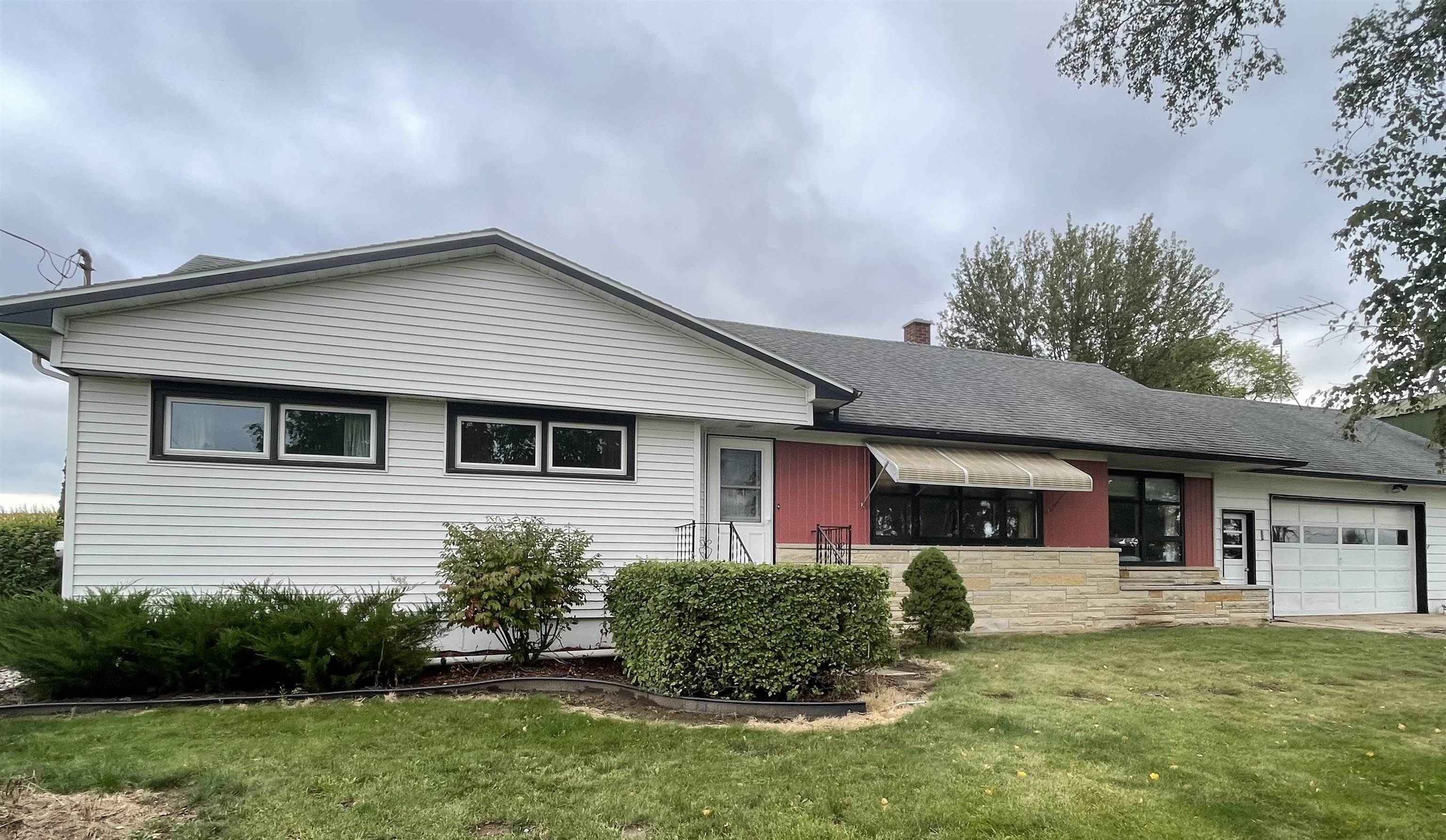 N2110 County Road G Reeseville, WI 53579 - Photo 1 of 1