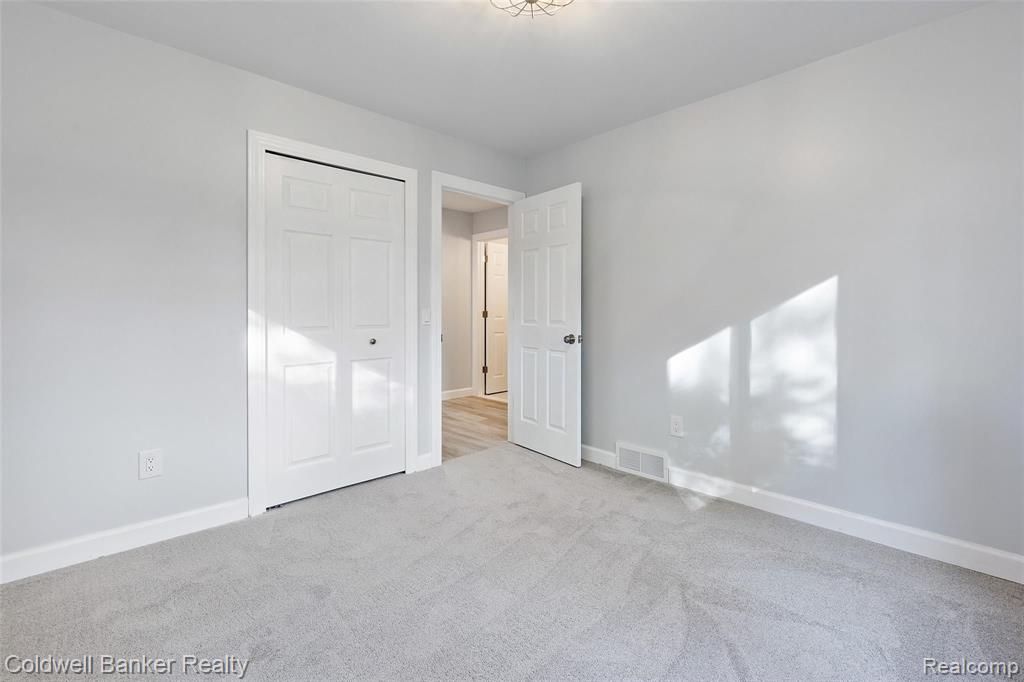2793 Weaverton Rochester Hills, MI 48307 - Photo 24 of 31