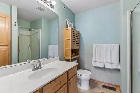 $319,900 | 5035 Garland Lane, Unit 5035E, Plymouth, MN 55446