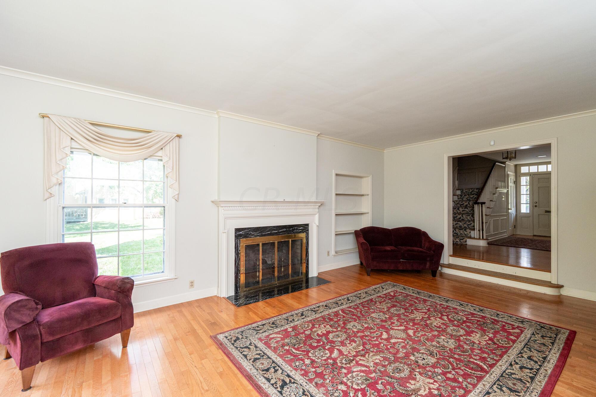 1299 Haddon Road Columbus, OH 43209 - Photo 11 of 34