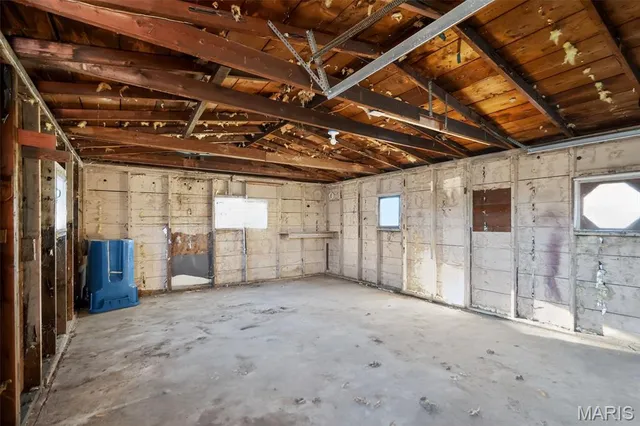 $94,900 | 9739 Balboa Drive, St. Louis, MO 63136