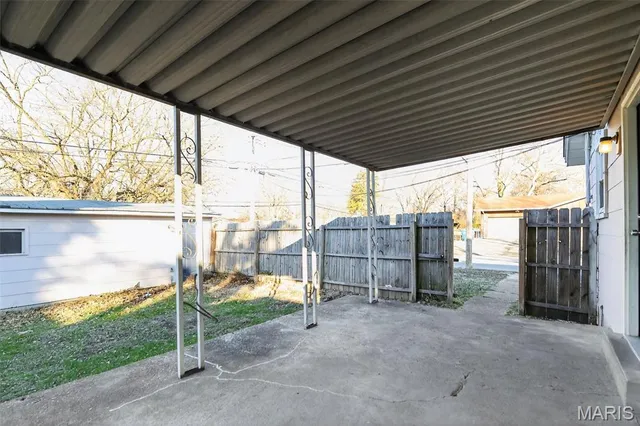 $94,900 | 9739 Balboa Drive, St. Louis, MO 63136