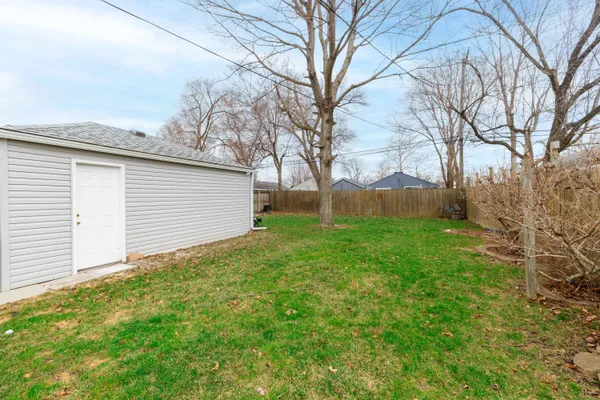 $159,900 | 8032 William Street, Taylor, MI 48180