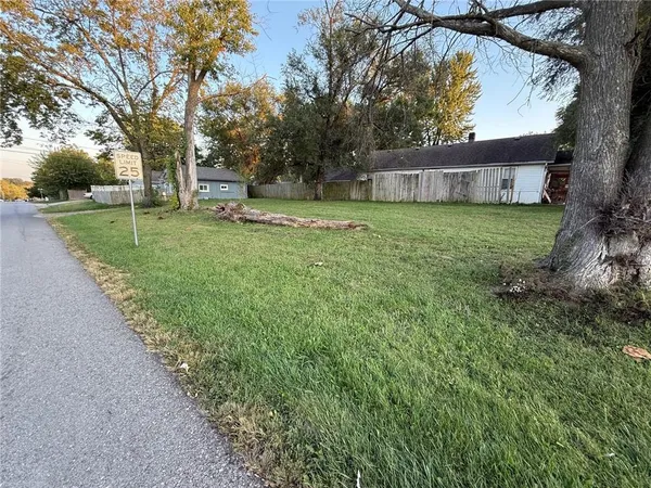 $9,500 | 801 South Crane Street, Independence, MO 64050